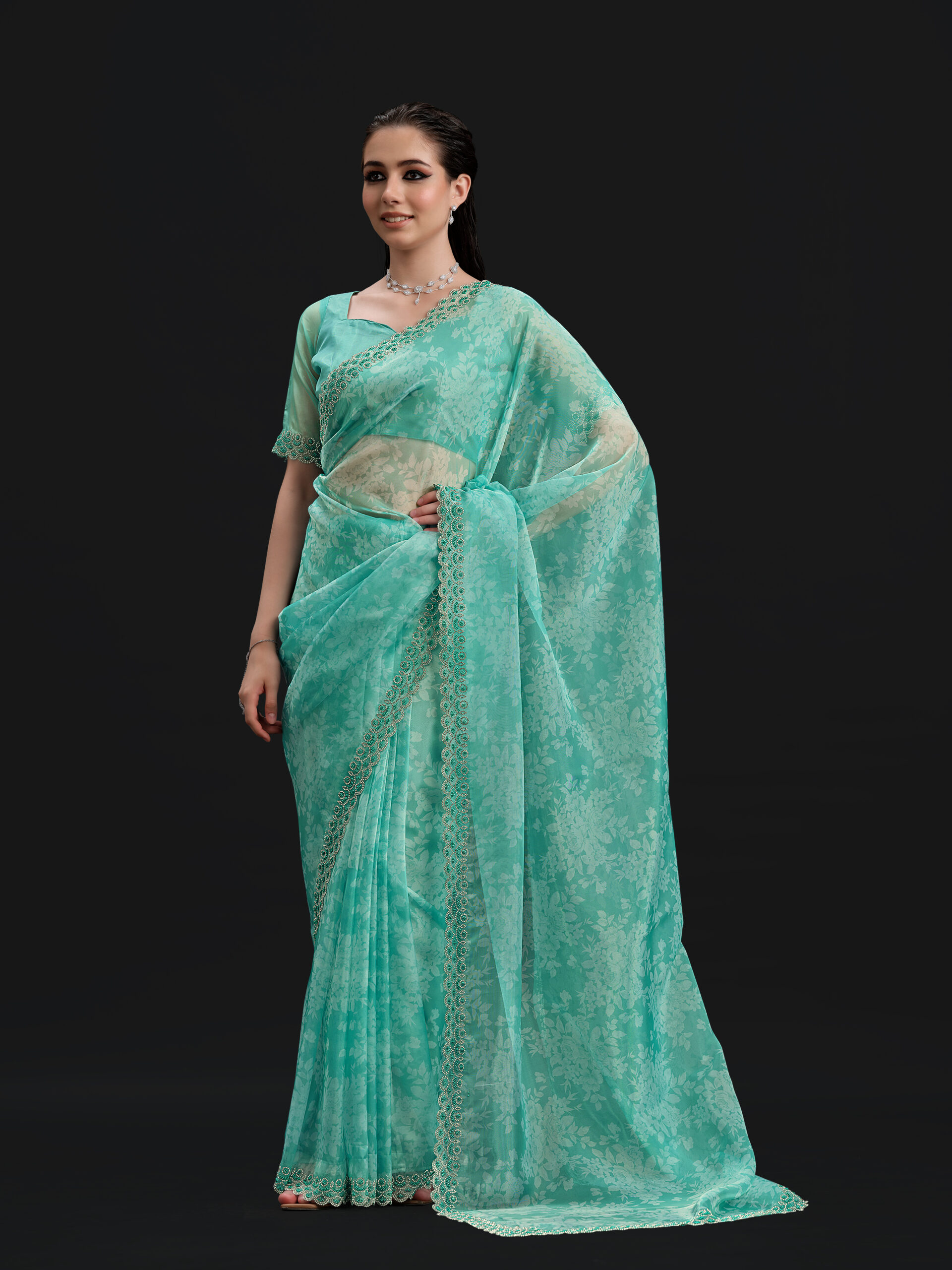 Green - Siushy Saree with Fancy Border and Digital Print – 