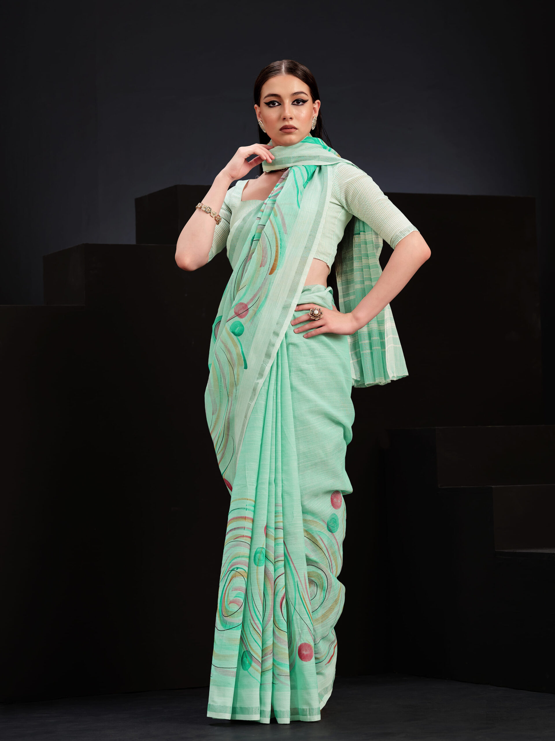 Blue Light Linen Saree with Hand Print & Simple Design – 
