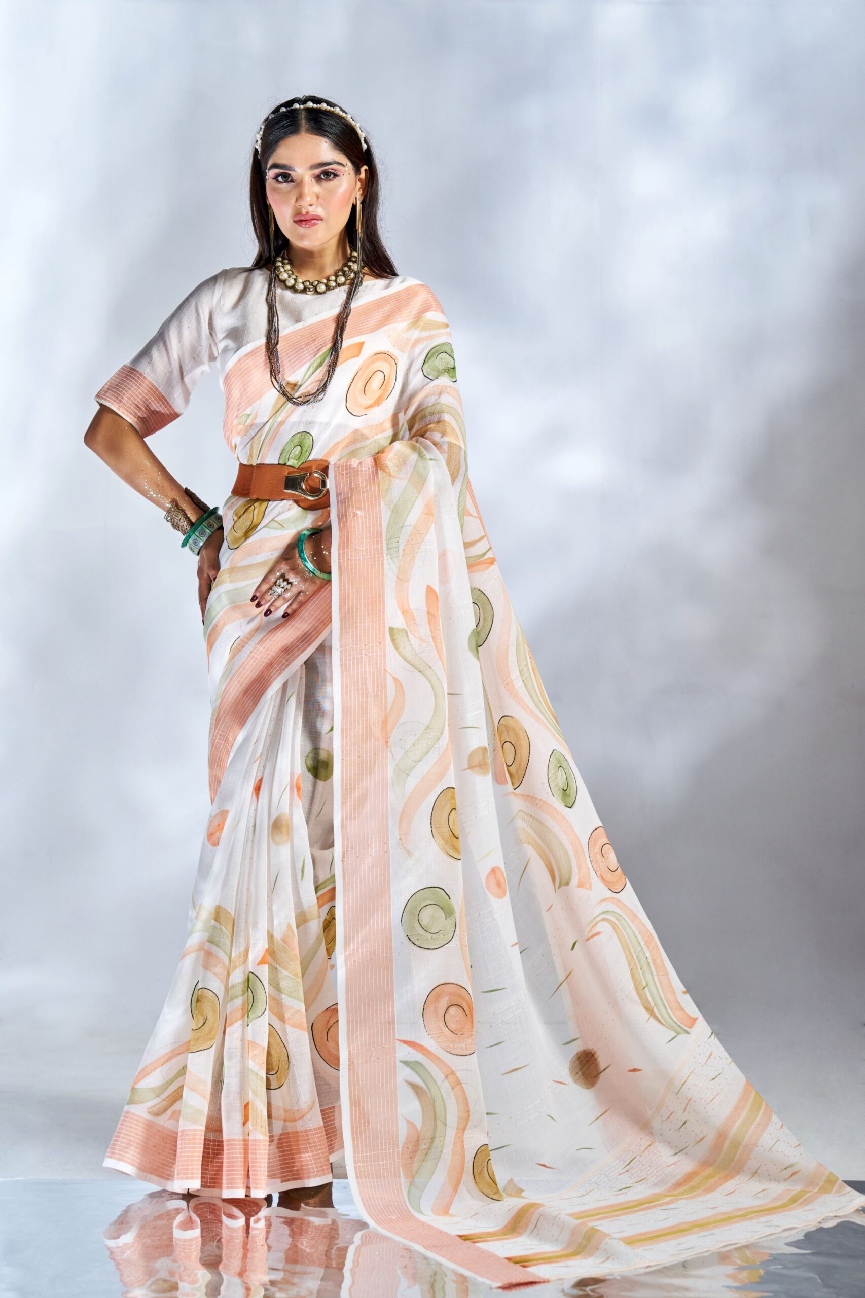 White Linen Saree with Hand Print Design – 